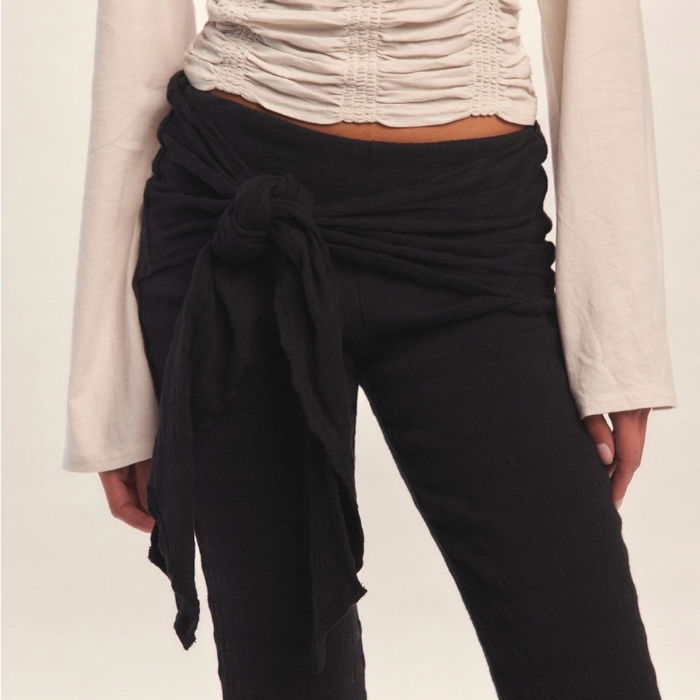 Free-est pants